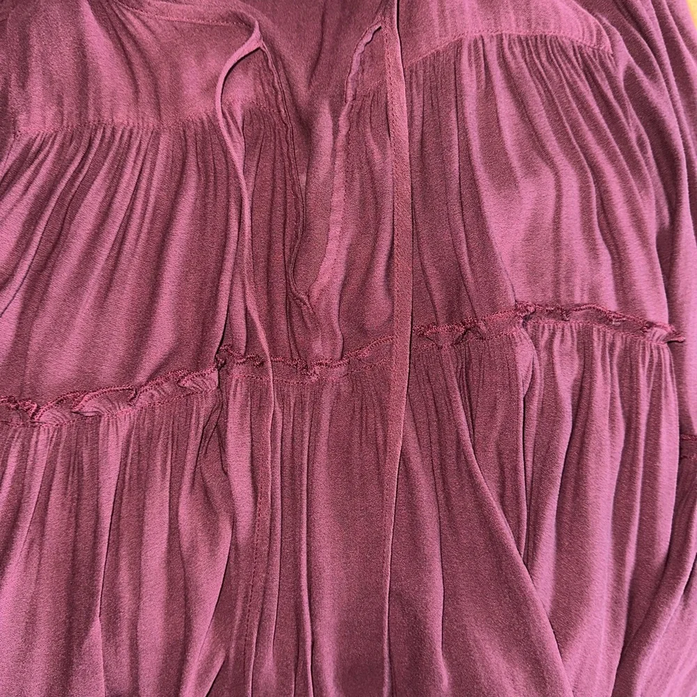 Free People Tiered Flowy Peasant Style Burgundy top size XS - Picture 11 of 13